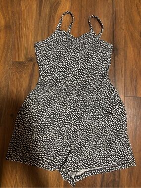 Old Navy Girls’ Sleeveless Romper - Black XS
